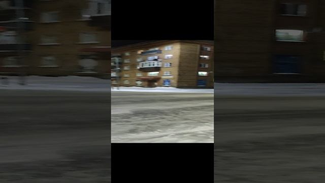 Инта в середине зимы. Погода - 6. смотреть онлайн