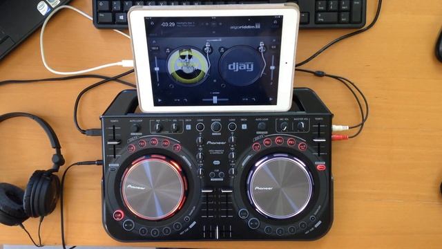 Pioneer DDJ WEGO2 with iOS Algoriddim Djay 2 смотреть онлайн