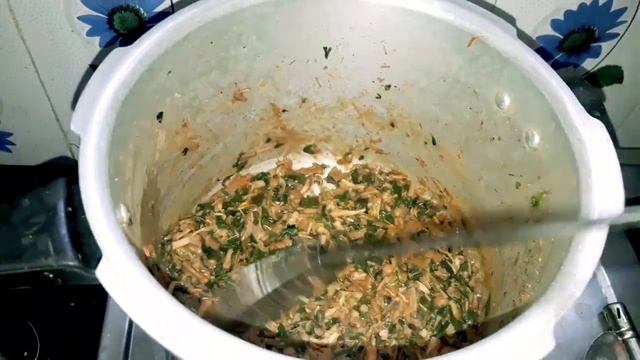 வாழைப்பூ ஒரு முறை இப்படி செய்து பாருங்கள்/ Valaipoo poriyal/valaipoo recipe in tamil смотреть онлайн