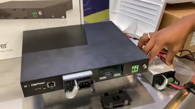 Fuente de Poder EdgePower, 54V, 150W Para Edgepoint смотреть онлайн