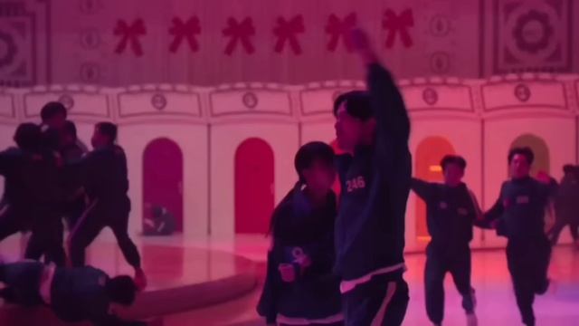 Ringа ringа riding, Ringa ringa riiiiing SQUAD GAME 2 смотреть онлайн