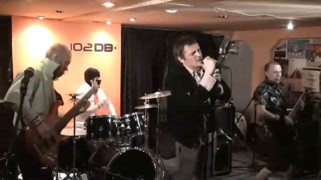 psycho holiday - замкнутый круг (21.05.2011 клуб 102Db) смотреть онлайн