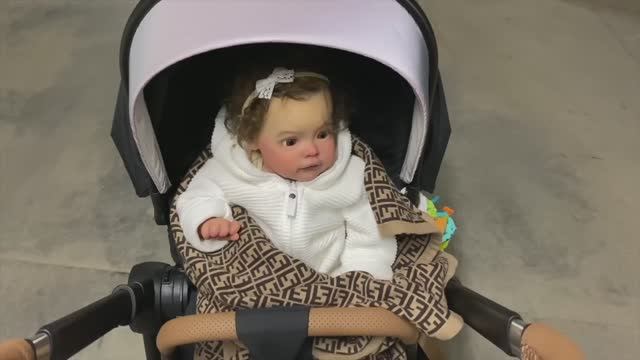 ВЛОГ С НАОМИ И ЕВОЙ ❣️VLOG WITH NAOMI AND EVANGELINA reborn baby girl!!! смотреть онлайн