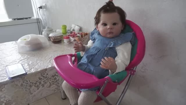 Morning routine with reborn baby doll ! Утро с куклой реборн! смотреть онлайн