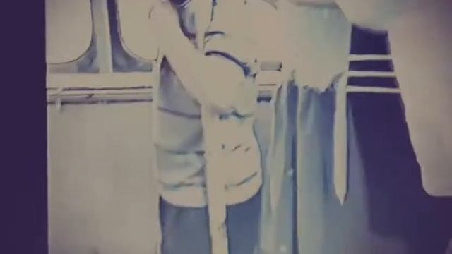 С детства любил турники и в троллейбусе подтягивался))) смотреть онлайн