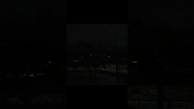 Утро 13 Января. Была сирена потом говорили про эвакуация.