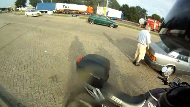 Busted!!!!! смотреть онлайн