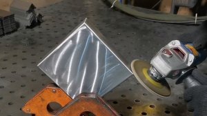 Как правильно шлифовать лепестковым кругом по металлу. Подготовка металла к полировке