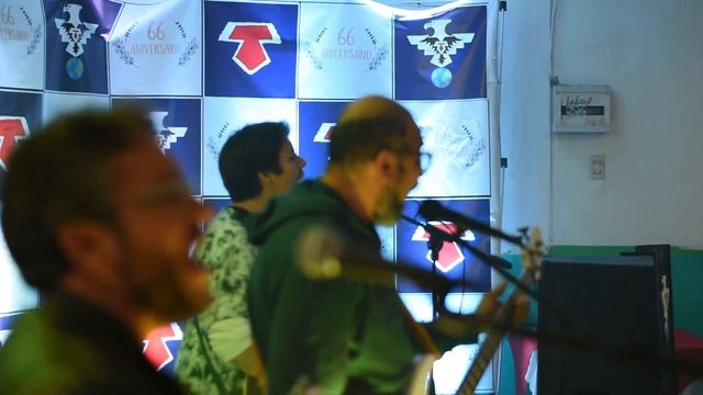 Los Prisioneros - ¿Por qué no se van? (Cover por Zona Seca) смотреть онлайн