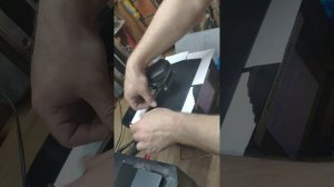 калибровка Anycubic photon mono m5, под левый угол залезают 2 листа, что делать? пишите в саппорт.