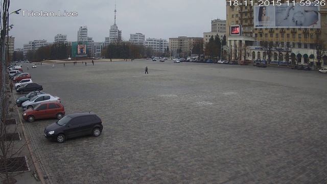 Triolan.Live - Харьков, площадь Свободы (18-11-2015) смотреть онлайн