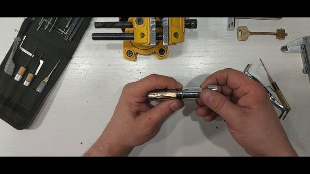 Эти замки не должны были работать! смотреть онлайн