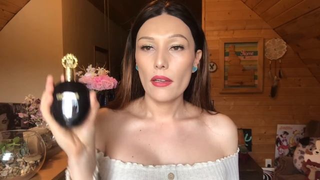 Roberto Cavalli & Roberto Cavalli Nero Assoluto Review смотреть онлайн