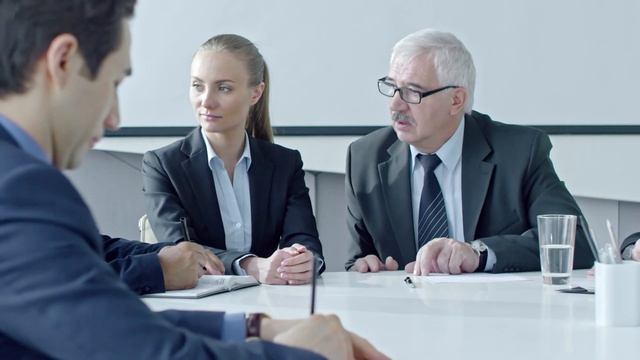 THINK ABOUT BUSINESS ENGLISH 💼 смотреть онлайн