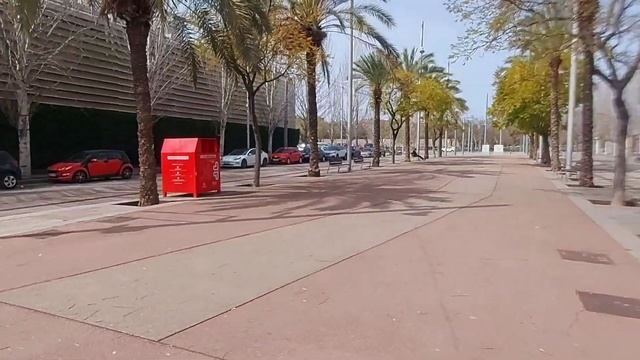 Опасный (в прошлом) квартал Барселоны. смотреть онлайн