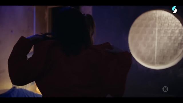 SKAM FRANCE EP.5 S9 : Vendredi 22h42 - Dans 20 Ans