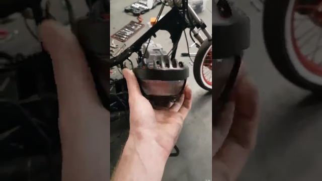 Hot rot bobber lights with grill смотреть онлайн