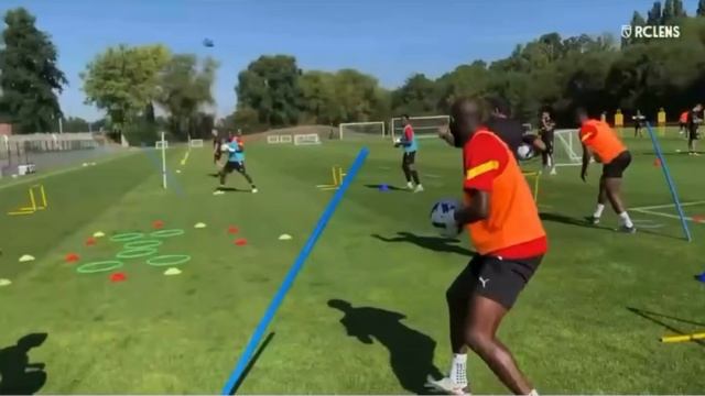 Разминка / Веселая игра смотреть онлайн