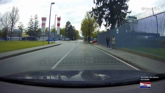 Driving from airport Franjo Tuđman to Velika Mlaka past airport Pleso - Croatia 🇭🇷 смотреть онлайн