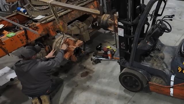 MORE Issues With the Autocar Construcktor, (I Took the Torch To It) смотреть онлайн