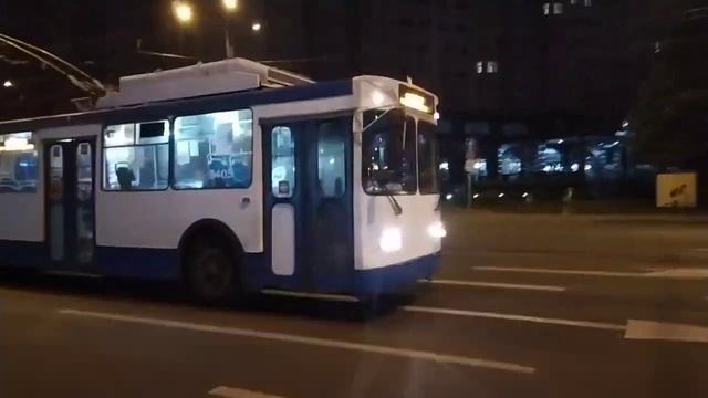 МТрЗ-6223 5405 Учебный на улице Нахимова смотреть онлайн
