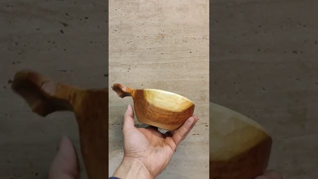 Редкий цвет и красивая текстура клена. Кукса- миска