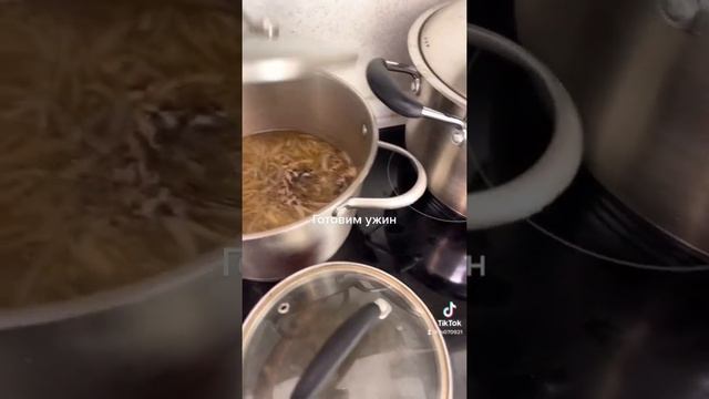Готовим бешбармак в интернациональной семье смотреть онлайн