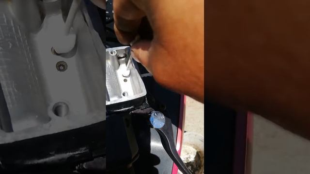 Pompa Frana CBR600 F3 - Curatare si inlocuire lichid frana смотреть онлайн