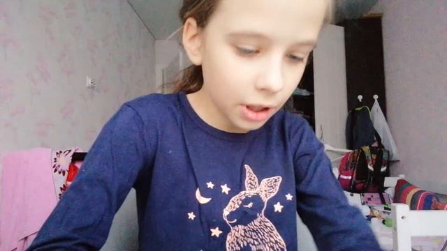пыталась зделоть куб из бумаги(5) смотреть онлайн