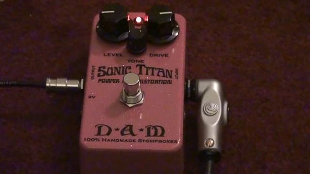 DAM Sonic Titan from the Dec. 2009 batch. смотреть онлайн