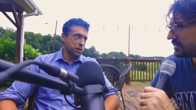 Ask dairy farmer Manjit: What about the calves? 'Clean' raw milk? Does milking hurt? (PODCAST E65) смотреть онлайн