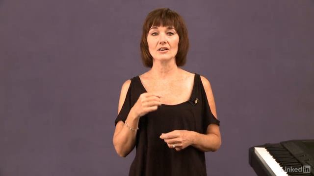 Lynda - Singing Lessons 3_ Essential Techniques смотреть онлайн