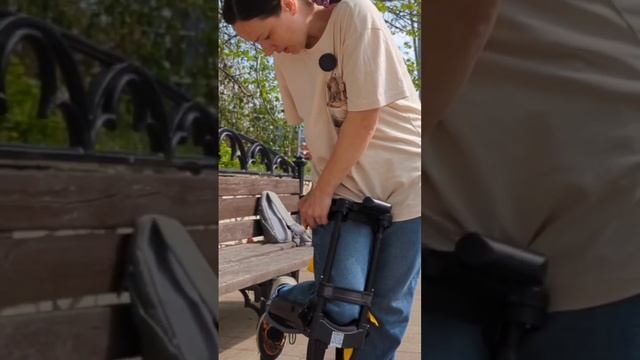 Костыль под колено. Реабилитация после перелома. Костыль свободные руки. Аренда. Травма голеностопа