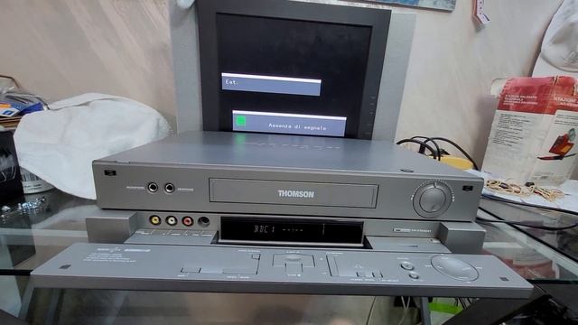 VIDEOREGISTRATORE VHS S-VHS PLAYER THOMSON VPH7090 PAL SECAM MESECAM NTSC BELLISSIMO QUALITÀ ESTREM
