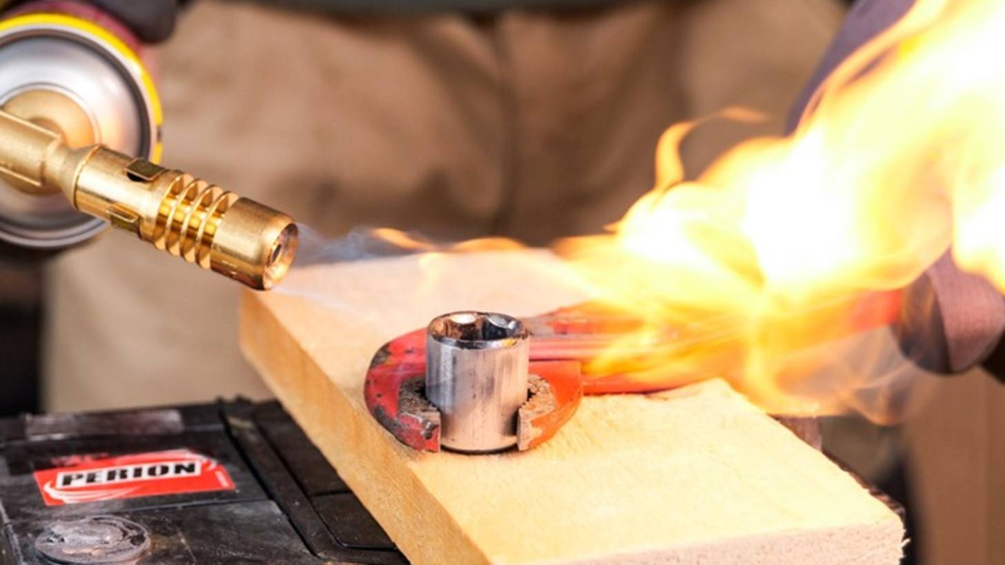 Почините свою машину с помощью этих нестандартных лайфхаков смотреть онлайн