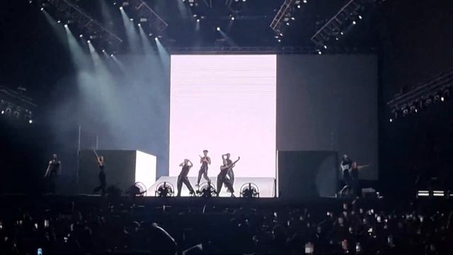 Chicken Teriyaki - Rosalia Lollapalooza Brasil