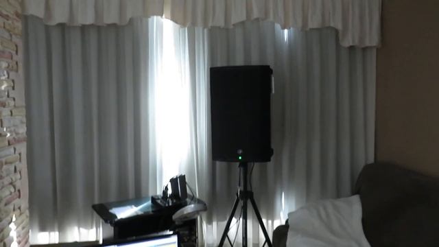 MACKIE THUMP 15A