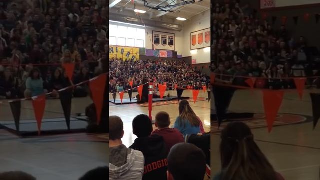 Cal high spring sports rally mr. Mathews agains grizzly смотреть онлайн