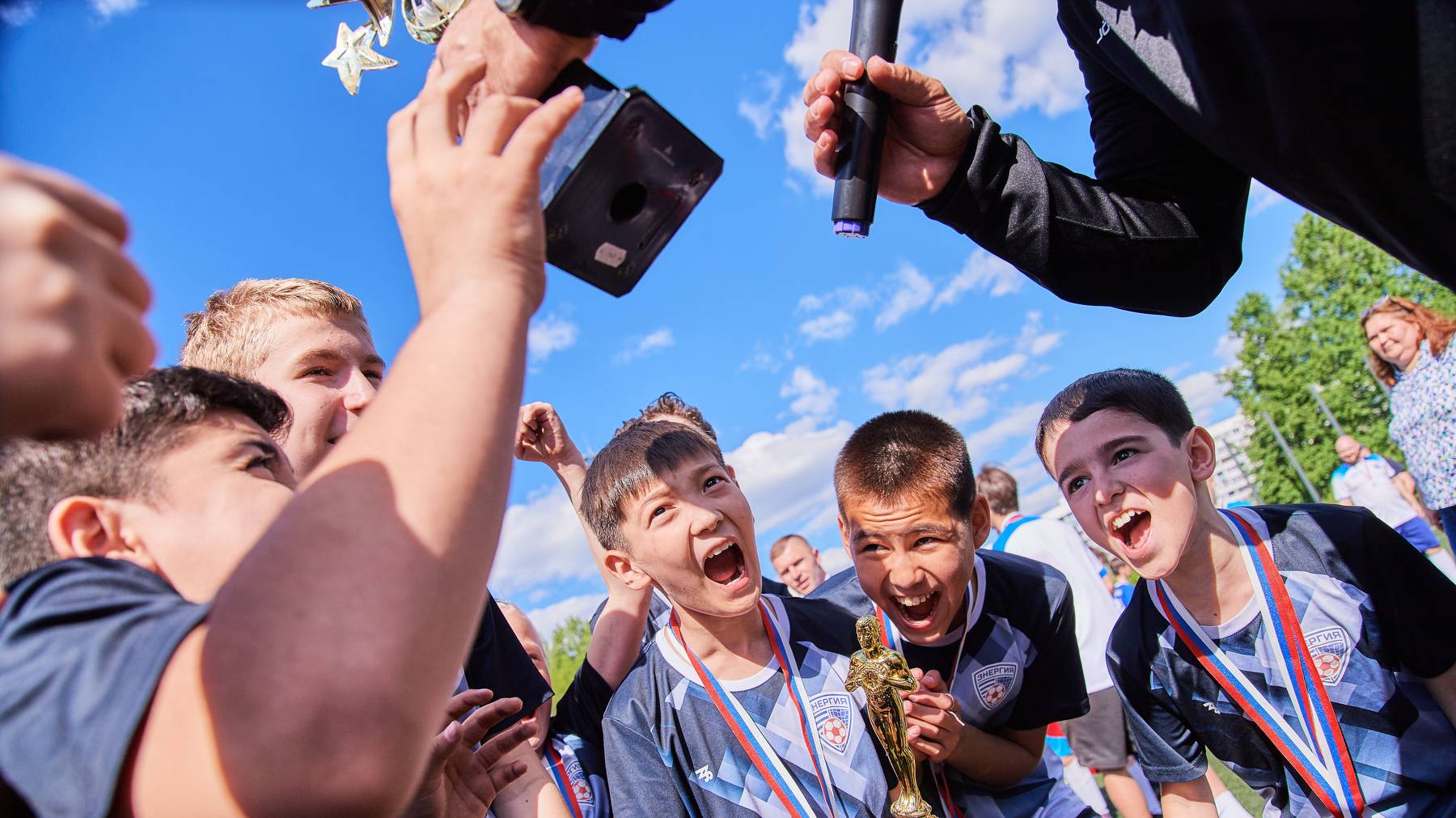 Ежегодный турнир по футболу на кубок Детской футбольной академии Энергия смотреть онлайн