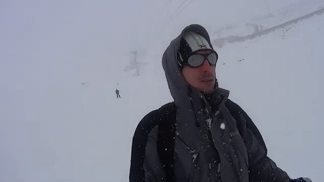 Восхождение на Эльбрус 2016 Акклиматизация от станции "Мир＂до полян смотреть онлайн