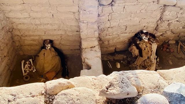 Nazca, Peru 🇵🇪 Chauchilla Cemetery مومياءات شاوشيا المحنطة في نازكا ، البيرو 2023 смотреть онлайн