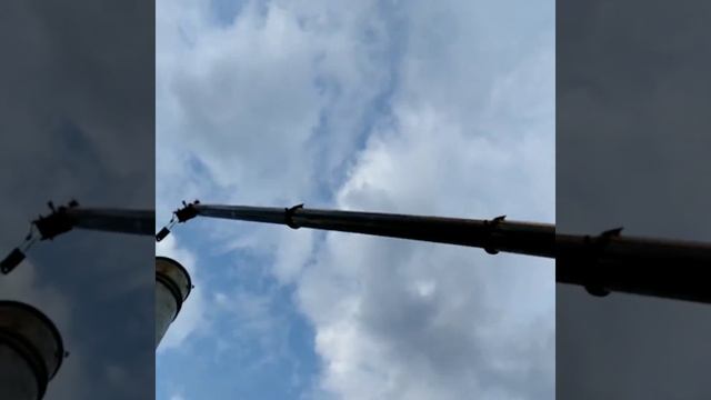 Кран Liebherr, альпинист. смотреть онлайн