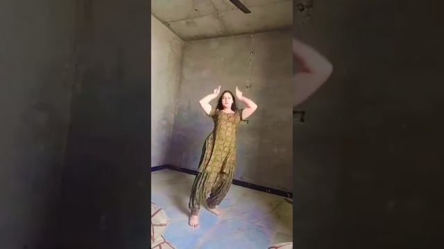 Amazing Hot Dance At Home смотреть онлайн