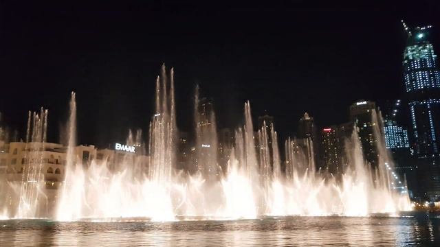 Baby shark dubai fountains show смотреть онлайн