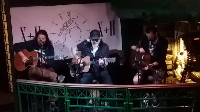 Новгородский/Воронов/Ламба - I'm a King Bee смотреть онлайн