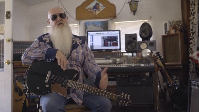 Dave Catching Talks Gear at Rancho de la Luna | Line 6 смотреть онлайн