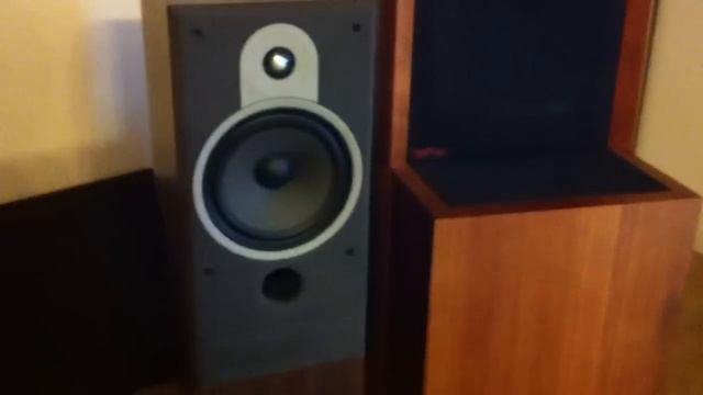 Accuphase DP55V + Sugden A21al + B&W DM570