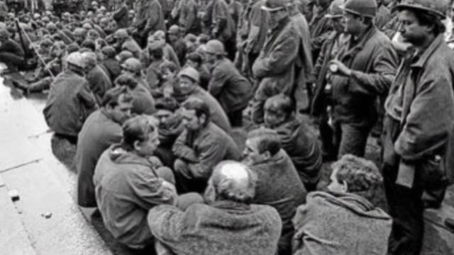 ПРО КУЧМУ ТА ЙОГО ПОЛІТИЧНУ КАМПАНІЮ 1994 року смотреть онлайн
