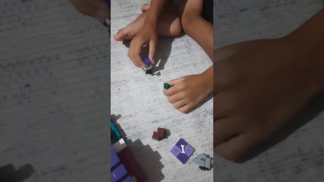 Minecraft Bebek Zombi Efe'den Yiyecek Istiyor:) смотреть онлайн