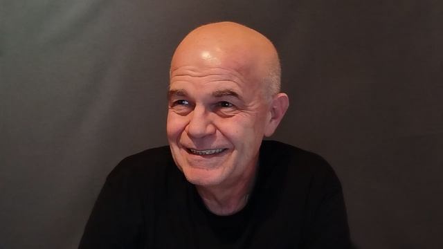 ОХРАННИК ТЦ Артемий Корочков смотреть онлайн